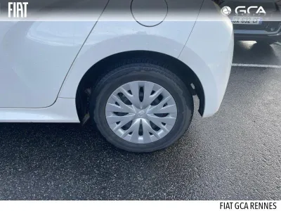 TOYOTA Yaris 116h Dynamic 5p MY22 occasion 2023 - Photo 4