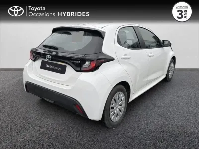 TOYOTA Yaris 116h Dynamic 5p MY22 occasion 2023 - Photo 2