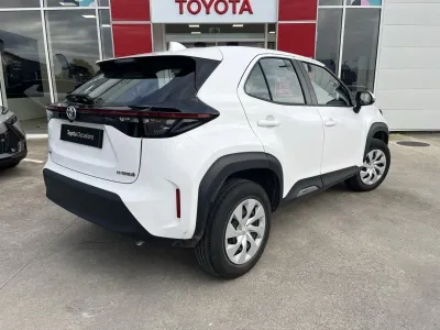 TOYOTA Yaris Cross 116h Dynamic MY22 occasion 2022 - Photo 3