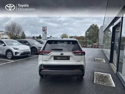 TOYOTA RAV4 Hybride 218ch Collection 2WD MY20 occasion 2021 - Photo 4