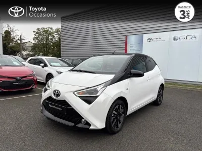 TOYOTA Aygo 1.0 VVT-i 72ch x-night 5p MY21 occasion 2021 - Photo 1