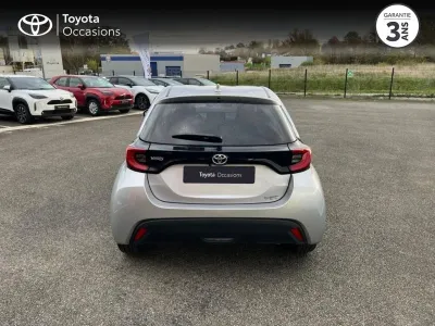 TOYOTA Yaris 70 VVT-i Design 5p MY22 occasion 2023 - Photo 4