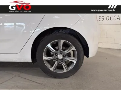 HYUNDAI ix20 1.6 CRDi 115ch Blue Drive Intuitive occasion 2018 - Photo 4