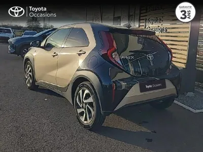TOYOTA Aygo X 1.0 VVT-i 72ch Design S-CVT MY24 occasion 2023 - Photo 2