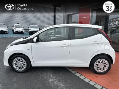 TOYOTA Aygo 1.0 VVT-i 72ch x-play 5p MY21 occasion 2022 - Photo 3
