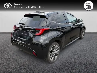 TOYOTA Yaris 116h Iconic 5p MY22 occasion 2022 - Photo 2