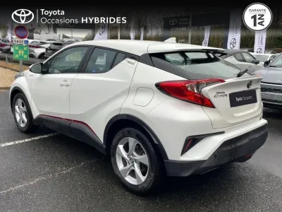 TOYOTA C-HR 122h Dynamic Business 2WD E-CVT occasion 2017 - Photo 2