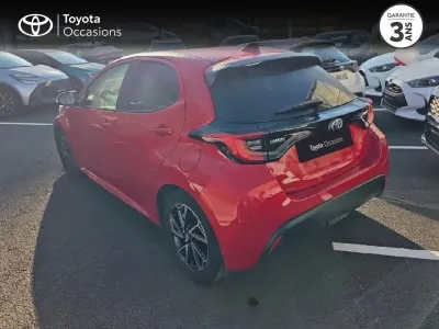 TOYOTA Yaris 116h Design 5p MY22 occasion 2022 - Photo 2