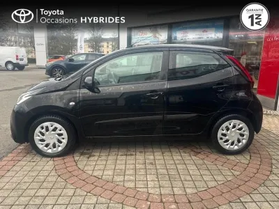 TOYOTA Aygo 1.0 VVT-i 72ch x-play x-shift 3P MY19 occasion 2022 - Photo 3
