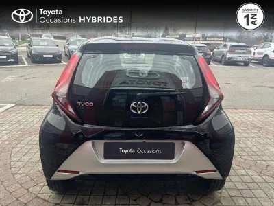 TOYOTA Aygo 1.0 VVT-i 72ch x-play x-shift 3P MY19 occasion 2022 - Photo 4