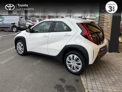 TOYOTA Aygo X 1.0 VVT-i 72ch Dynamic occasion 2022 - Photo 2