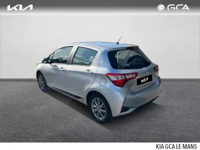 TOYOTA Yaris 69 VVT-i Dynamic Business 5p occasion 2017 - Photo 2