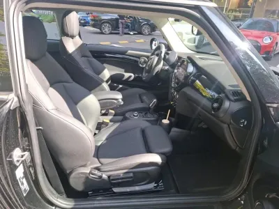 MINI Mini Cooper SE 184ch Edition Camden BVA 5CV occasion 2022 - Photo 3