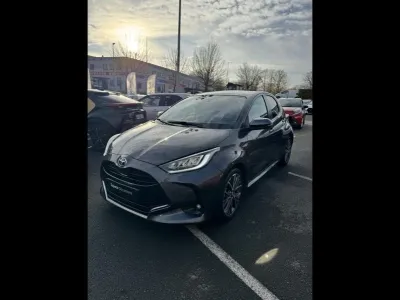 TOYOTA Yaris 116h Iconic 5p occasion 2021 - Photo 2