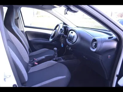 TOYOTA Aygo X 1.0 VVT-i 72ch Active Business MY23 occasion 2023 - Photo 4