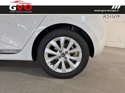 RENAULT Clio 1.3 TCe 130ch FAP Intens EDC occasion 2019 - Photo 4