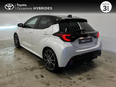 TOYOTA Yaris 116h GR Sport 5p MY22 occasion 2022 - Photo 2