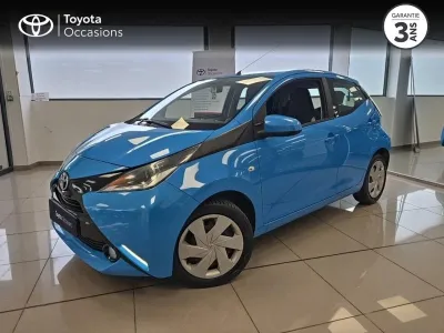TOYOTA Aygo 1.0 VVT-i 72ch x-play 5p occasion 2018 - Photo 1