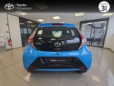 TOYOTA Aygo 1.0 VVT-i 72ch x-play 5p occasion 2018 - Photo 4