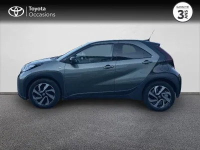 TOYOTA Aygo X 1.0 VVT-i 72ch Design S-CVT MY24 occasion 2024 - Photo 3