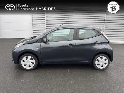 TOYOTA Aygo 1.0 VVT-i 69ch x-play 5p occasion 2016 - Photo 3