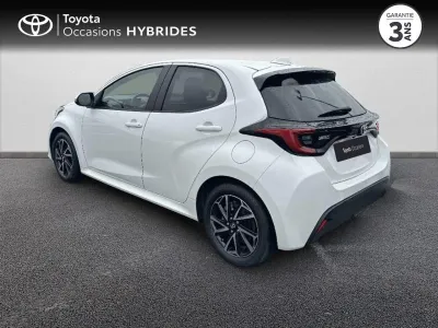 TOYOTA Yaris 116h Design 5p MC24 occasion 2023 - Photo 2