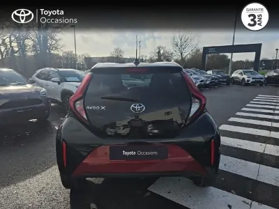 TOYOTA Aygo X 1.0 VVT-i 72ch Design S-CVT MY24 occasion 2024 - Photo 4