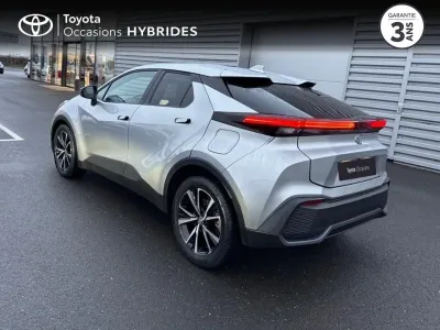 TOYOTA C-HR 1.8 Hybride 140ch Design occasion 2024 - Photo 2
