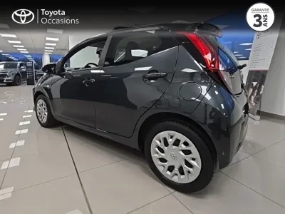 TOYOTA Aygo 1.0 VVT-i 72ch x-play 5p MY21 occasion 2021 - Photo 2