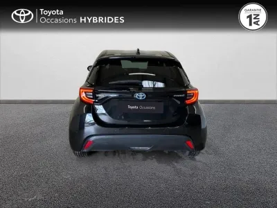 TOYOTA Yaris 116h Design 5p MY22 occasion 2023 - Photo 4