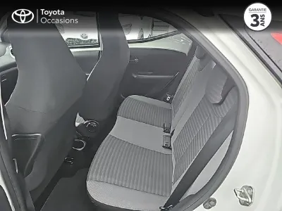 TOYOTA Aygo 1.0 VVT-i 72ch x-play 5p occasion 2019 - Photo 4