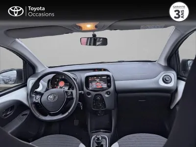 TOYOTA Aygo 1.0 VVT-i 72ch x-play x-shift 5p occasion 2019 - Photo 4