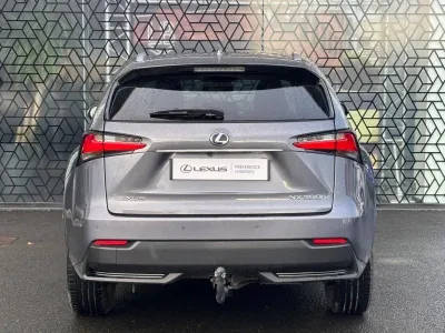 LEXUS NX 300h 4WD Luxe occasion 2016 - Photo 4