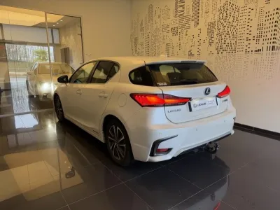 LEXUS CT 200h Pack MY20 occasion 2020 - Photo 4