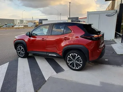 TOYOTA Yaris Cross 116h Collection AWD-i MY22 occasion 2022 - Photo 4