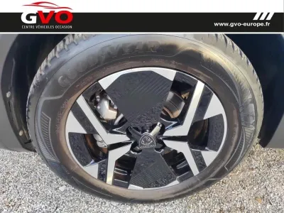 PEUGEOT 2008 1.5 BlueHDi 130ch S&S GT EAT8 occasion 2023 - Photo 4