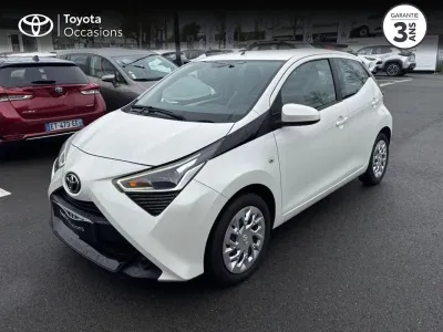 TOYOTA Aygo 1.0 VVT-i 72ch x-play x-app 5p MC18 occasion 2019 - Photo 1
