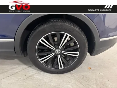 VOLKSWAGEN Tiguan 2.0 TDI 150ch Carat Exclusive DSG7 occasion 2017 - Photo 4