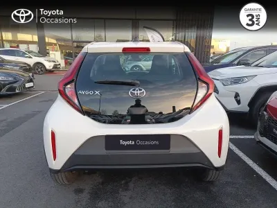 TOYOTA Aygo X 1.0 VVT-i 72ch Dynamic occasion 2022 - Photo 4