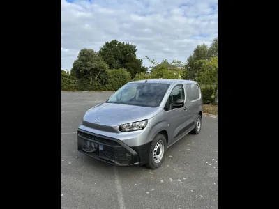 TOYOTA PROACE CITY Electric MEDIUM 50 kWh START CONFORT PK CHANTIER occasion 2024 - Photo 3