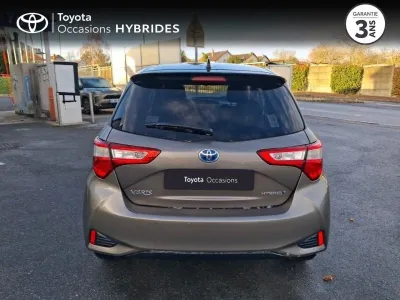 TOYOTA Yaris 100h Collection 5p occasion 2019 - Photo 4