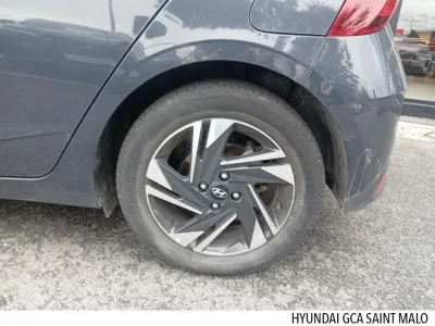 HYUNDAI i20 1.0 T-GDi 100ch Hybrid Intuitive DCT-7 occasion 2023 - Photo 4