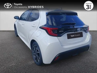TOYOTA Yaris 116h Design 5p MY22 occasion 2023 - Photo 2