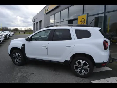 DACIA Duster 1.0 ECO-G 100ch  Journey 4x2 occasion 2024 - Photo 3