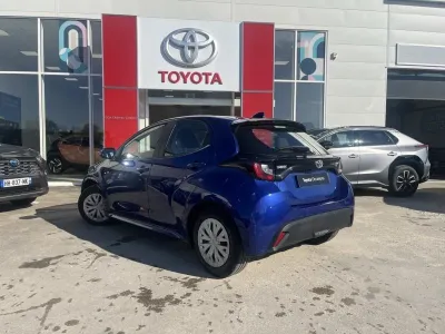 TOYOTA Yaris 116h Dynamic 5p MC24 occasion 2023 - Photo 4