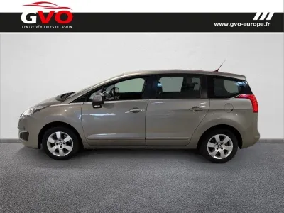 PEUGEOT 5008 1.6 BlueHDi 120ch S&S Active EAT6 occasion 2016 - Photo 3