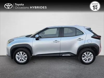 TOYOTA Yaris Cross 116h Dynamic Business AWD-i + Programme Beyond Zero Academy MY22 occasion 2024 - Photo 3