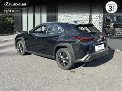 LEXUS UX 300h Pack Business 2WD MC25 occasion 2025 - Photo 2