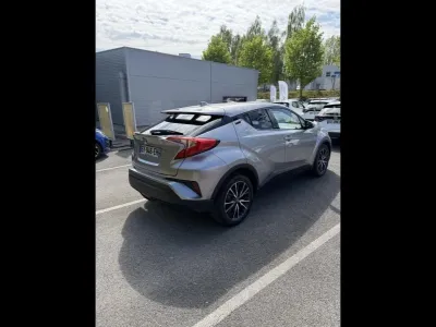 TOYOTA C-HR 122h Distinctive 2WD E-CVT occasion 2018 - Photo 4