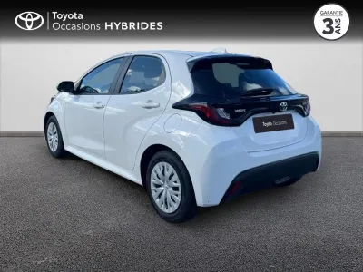 TOYOTA Yaris 116h Dynamic 5p MY22 occasion 2023 - Photo 2